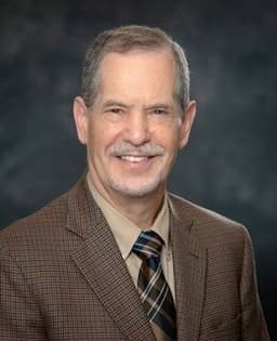 Profile photo of Dr. Tom Straus